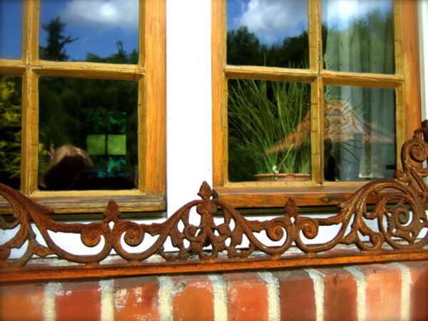 Blumenkastenhalter wie antik für Blumenkästen, Fenstergitter Br 89cm